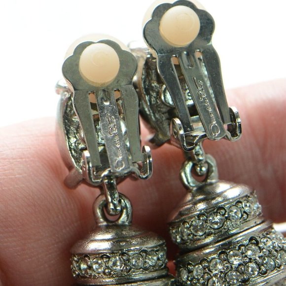 Oscar de la Renta Crystal Tassel Drop Clip Earrings - Picture 11 of 11